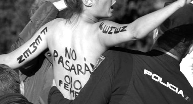 Activistas de Femen reivindican su desacuerdo hacia Vox