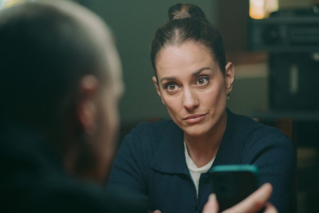 Silvia Alonso en el papel de Gloria Mencía en 'La Caza. Irati'