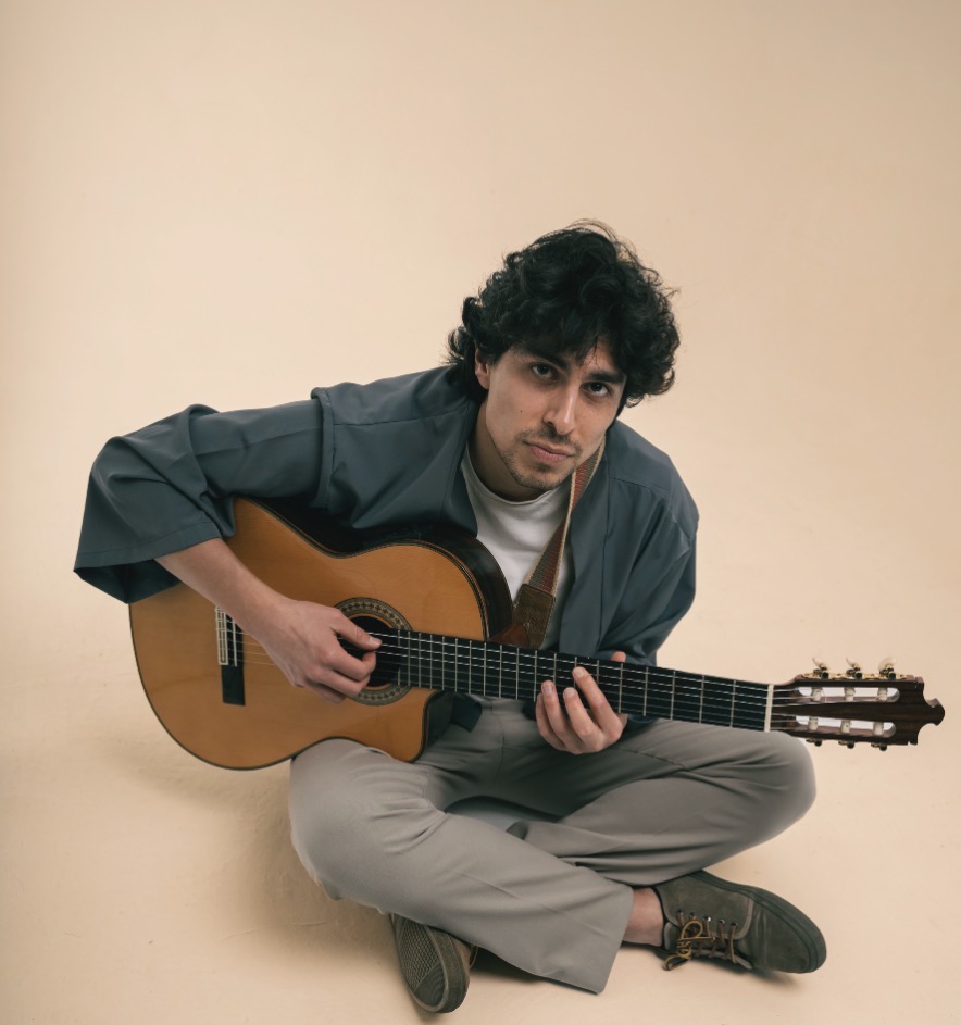 Andrés Iwasaki presenta un nuevo single junto a su nuevo álbum “Zulviem”