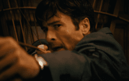 Glen Powell protagoniza “Jugada Maestra”, una sátira oscura sobre herencias, poder y obsesión