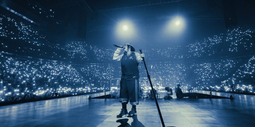 Fotograma Billie Eilish: Hit Me Hard and Soft: The Tour