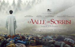 La valle dei sorrisi: Paolo Strippoli convierte la felicidad en algo inquietante La valle dei sorrisi: Paolo Strippoli convierte la felicidad en algo inquietante